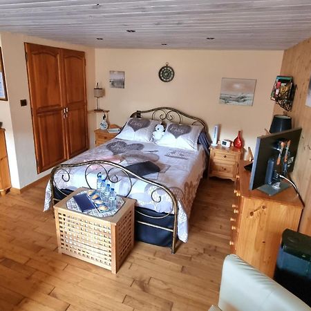 Ty Cosy, Chambre Privee Apartamento Pluméliau Quarto foto